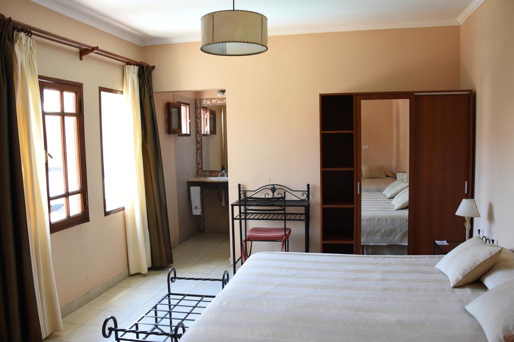 Hotel San Francisco Салта Екстериор снимка