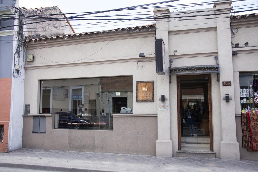 Hotel San Francisco Салта Екстериор снимка