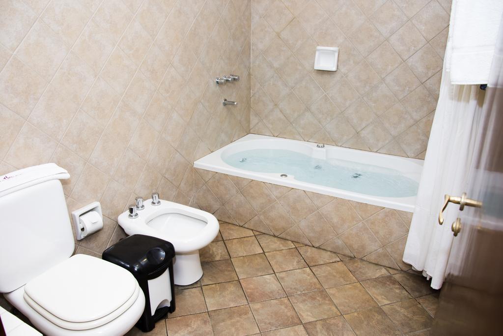 Hotel San Francisco Салта Екстериор снимка