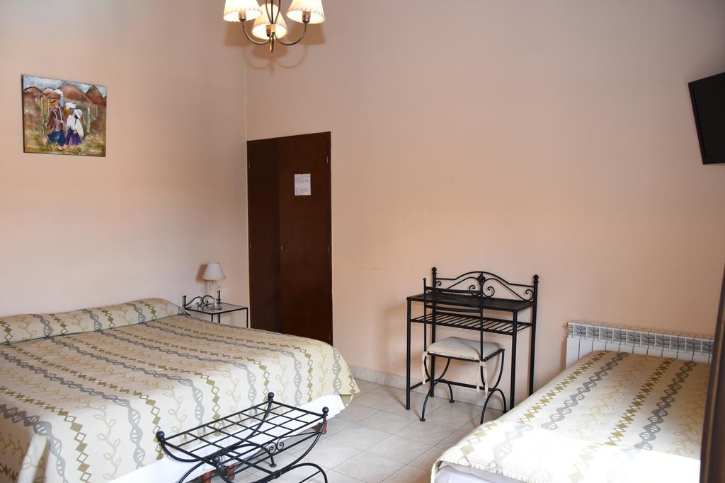 Hotel San Francisco Салта Екстериор снимка